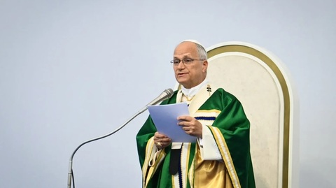 Papa Leon al XIV-lea încurajează, la Lourdes, Biserica să-şi ”continue” acţiunea împotriva ”flagelului” violenţelor sexuale. Mozaicurile Bazilicii Rozariului realizate către preotul artist Marko Rupnik, acuzat de violenţe sexuale şi psihologice, acoperite
