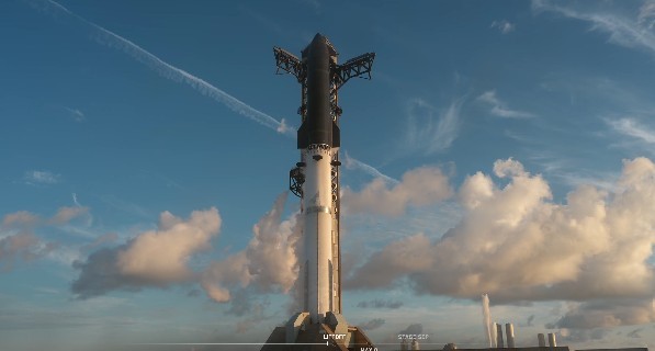 Racheta spaţială Starship a companiei SpaceX, cea mai puternică lansată vreodată, a ajuns pe orbita Pământului în ciuda unei probleme la motor Toţi cei 26 de sateliţi Starlink au fost lansaţi, dar misiunea navei va fi scurtată - VIDEO