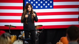 Kimberly Guilfoyle stârneşte agitaţie şi la Atena, nu numai la Bucureşti. Opoziţia din Grecia critică partidul de la guvernare în legătură cu presupusele ameninţări ale ambasadoarei SUA