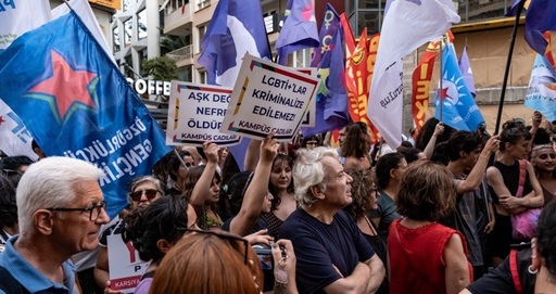 Guvernul Erdogan închide unul dintre cele mai importante site-uri de ştiri din Turcia, T24, pe care-l acuză de ”propagandă LGBT”