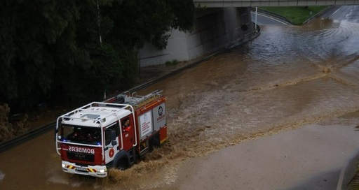 Ploi torenţiale în Spania - Doi morţi în provincia Barcelonei, aflată în stare de alertă/ VIDEO