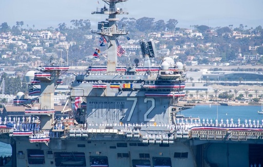 Portavionul USS Abraham Lincoln a revenit în SUA, în portul de ataş San Diego, după o desfăşurare agitată în O.Mijlociu