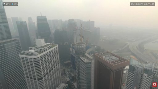 Smogul toxic determină închiderea şcolilor în Malaezia, în timp ce poluarea atinge niveluri record în Singapore / Măsuri speciale pentru cursa de Formula 1