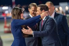 Organismul de control al Departamentului de Stat o anchetează pe Kimberly Guilfoyle, în urma acuzaţiilor conform cărora ar fi cerut 100.000 de dolari unui donator al lui Trump în schimbul intervenţiilor pe lângă administraţia americană