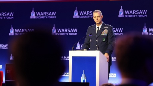 Comandantul suprem al forţelor NATO în Europa îşi prezintă ”teoria victoriei” la Forumul Securităţii, la Varşovia. Grynkewich: ”Dacă cineva este destul de nebun să ne atace, vom lupta”. ”Eu nu consider că un conflict este iminent sau inevitabil. Nu este”
