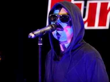 Trupa Carla’s Dreams a lansat un cover după piesa ”Focul din Vatră” a soţilor Doina şi Ion Aldea-Teodorovici. VIDEO