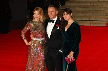 Scenograful Ken Adam, care a colaborat la şapte filme din seria ”James Bond”, a murit la vârsta de 95 de ani