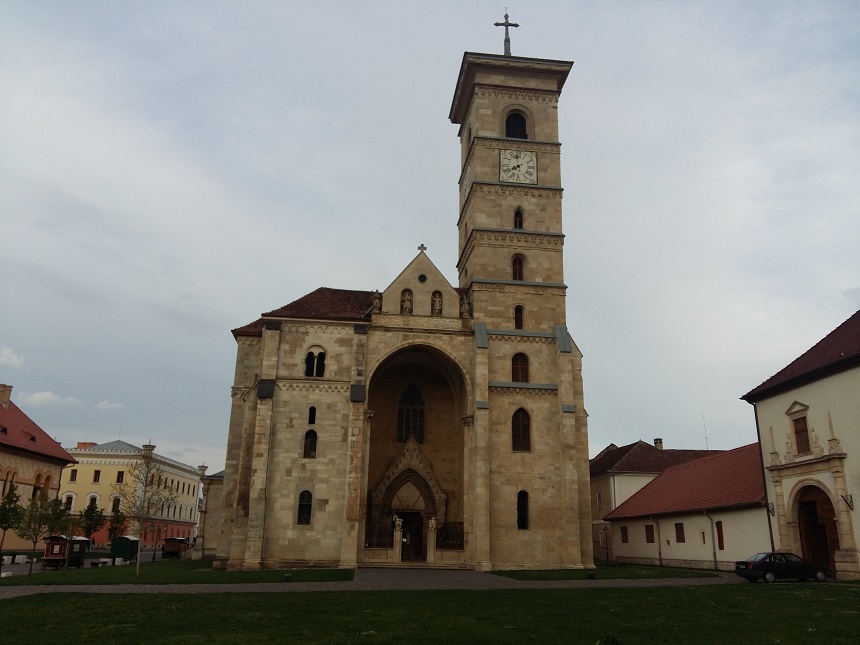 Punct de belvedere amenajat în turnul sudic al Catedralei Romano-Catolice din Alba Iulia, deschis publicului