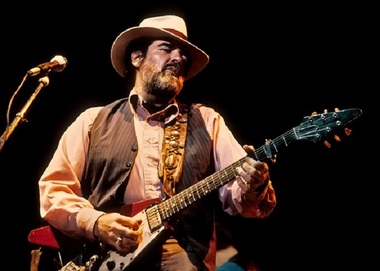 Chitaristul american Lonnie Mack a murit la vârsta de 74 de ani