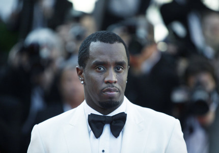 Forbes: Sean ”Diddy” Combs s-a menţinut pe primul loc în topul celor mai bogaţi cântăreţi hip-hop din lume