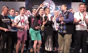 Reprezentanta Republicii Moldova la Eurovision şi mai mulţi jurnalişti au cântat melodia lui Ovidiu Anton, la Stockholm