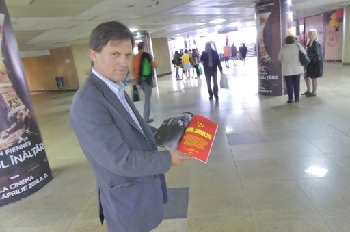 REPORTAJ: "Tovarăşul" taximetrist
