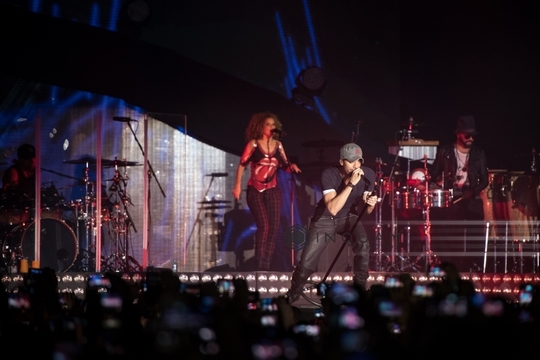 Enrique Iglesias, la Bucureşti (Foto: Inquam Photos / Ştefan Pană)