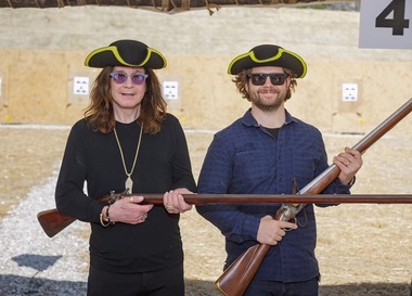 Serialul cu Ozzy şi Jack Osbourne, produs de History Channel, va avea premiera pe 27 iulie