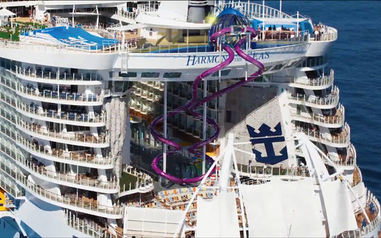 Vasul de croazieră Harmony of the Seas (FOTO: www.royalcaribbean.com)