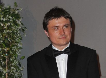 BREAKING NEWS: Cristian Mungiu a primit premiul pentru regie la Festivalul de film de la Cannes 2016