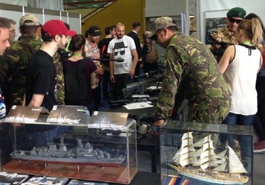 Fregatele ”Regina Maria”, ”Mărăşeşti” şi bricul ”Mircea”, printre atracţiile de la East European Comic Con 2016