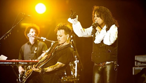 Alice Cooper, Joe Perry şi Johnny Depp au vizitat Castelul Bran. FOTO