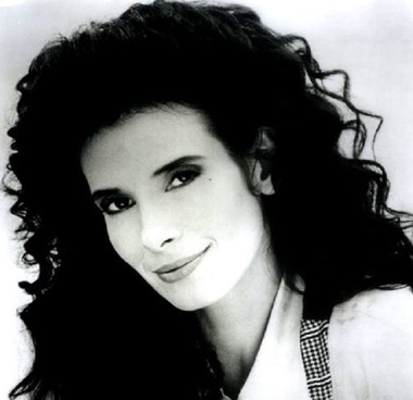 Actriţa Theresa Saldana, cunoscută din filmul ”Raging Bull”, a murit la vârsta de 61 de ani