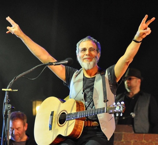 Yusuf Islam, cunoscut în trecut sub numele Cat Stevens, a compus un cântec inspirat din tragedia unui copil sirian înecat în Marea Mediterană