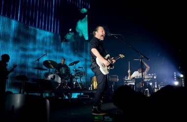 Fanii trupei Radiohead au fost atacaţi de islamişti radicali, la un eveniment al formaţiei 