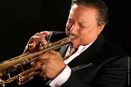 Trompetistul cubanez Arturo Sandoval concertează la Bucureşti alături de orchestra Teatrului ”Ion Dacian”