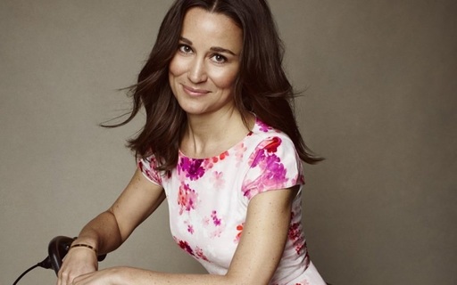 Pippa Middleton, sora ducesei de Cambridge, s-a logodit cu milionarul James Matthews