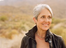 Joan Baez îşi anulează concertul din Turcia: Este un pericol mare şi neprevăzut