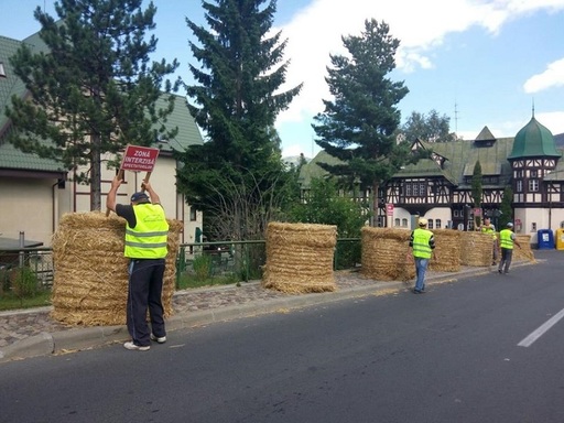 Mii de turişti, aşteptaţi în acest weekend la Sinaia, la cea de-a cincea etapă a Campionatului naţional de viteză în coastă