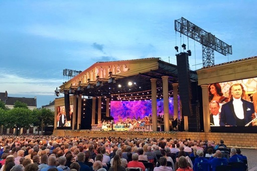 Un concert al lui André Rieu a strâns, în două zile, peste 1,4 milioane de lire sterline în cinematografele din Marea Britanie şi Irlanda