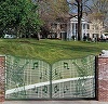 Graceland, fosta proprietate a lui Elvis Presley, va suferi modificări în valoare de 137 de milioane de dolari; Hotelul Heartbreak va fi demolat