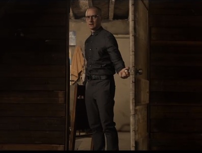 Actorul James McAvoy interpretează 23 de personaje într-un film psihologic cu accente horror