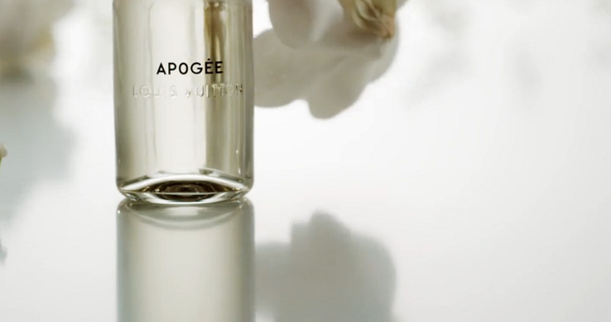 Louis Vuitton a lansat o colecţie de şapte parfumuri pentru clienţi cu venituri medii