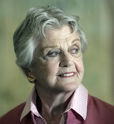 Actriţa Angela Lansbury a negat că va interpreta un rol în serialul ”Urzeala tronurilor/ Game of Thrones”