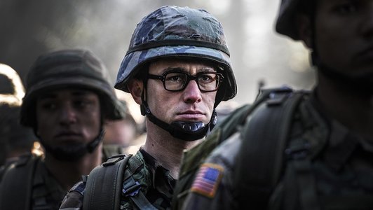 Festivalul de Film de la Toronto 2016: "Lumea secretă subterană" din "Snowden", noul film al regizorului Oliver Stone