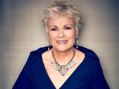 Actriţa Julie Walters: Mă simt ca o ciudată la Hollywood, dar nu-mi voi face operaţii estetice