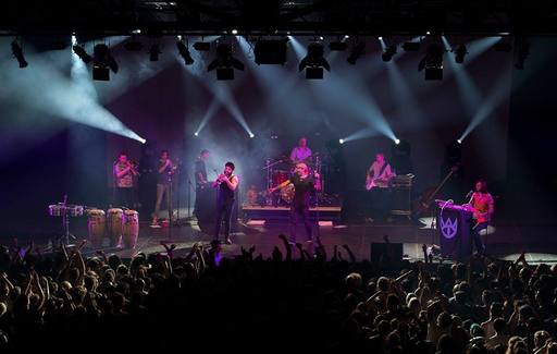 Biletele la Golden Circle pentru concertul trupei The Cat Empire s-au epuizat