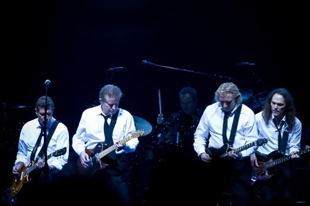 Trupa Eagles ar putea reveni pe scenă, cu ajutorul fiului lui Glenn Frey
