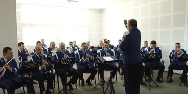 Hit-ul "Love Yourself" a lui Justin Bieber, interpretat de Fanfara militară a Jandarmeriei Române - VIDEO