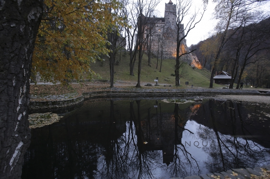 Castelul Bran va putea fi închiriat pentru o noapte, pentru prima dată după 1948, de Halloween