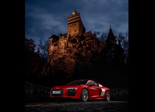 Audi - Castelul Bran (Foto: Twitter)