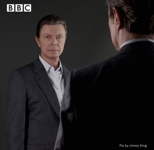 BBC produce un documentar despre ultimii cinci ani din viaţa lui David Bowie; Filmul va fi difuzat la un an de la moartea starului
