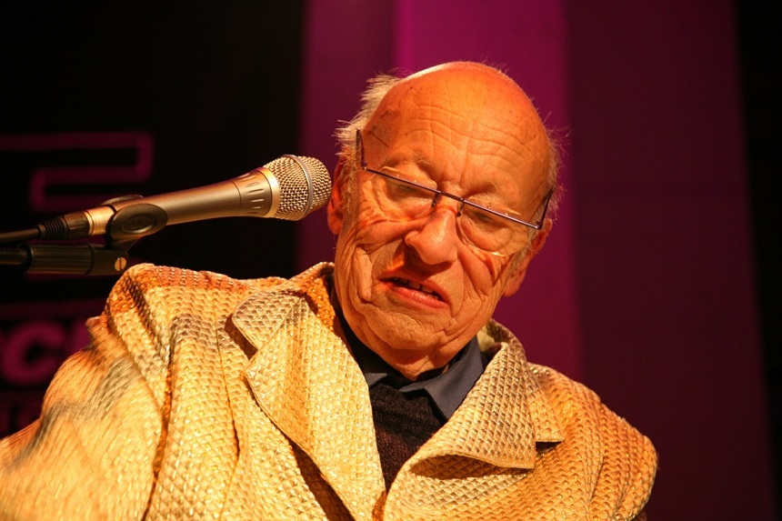 Compozitorul Jean-Jacques Perrey, pionier al muzicii electronice, a murit la vârsta de 87 de ani