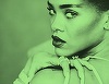 Rihanna a devenit artistul ale cărui piese au generat cele mai multe descărcări online, stabilind un record