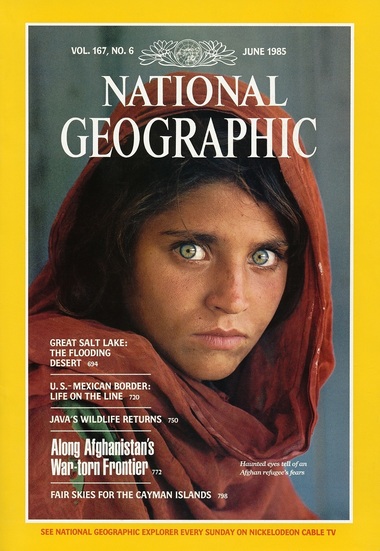 ”Fata afgană cu ochi verzi”, a cărei fotografie a fost publicată pe coperta revistei National Geographic în 1985, a fost deportată din Pakistan