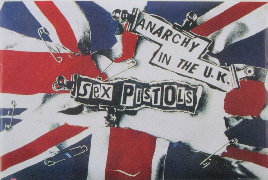 Amintirile trupei Sex Pistols, incendiate în mijlocul râului Tamisa; Vivienne Westwood a participat la ceremonie.VIDEO
