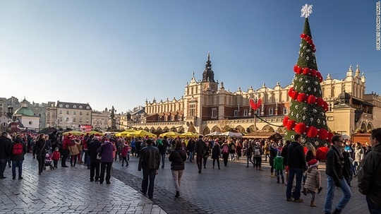 Piaţa din Cracovia (Foto: CNN)