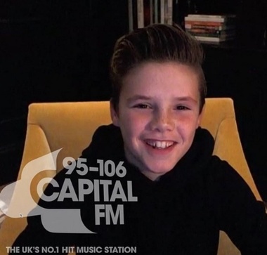 Cruz Beckham, fiul soţilor David şi Victoria Beckham, debutează, miercuri, în muzică