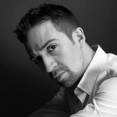Lin-Manuel Miranda, protagonistul musicalului ”Hamilton”, desemnat ”Artistul anului” de jurnaliştii de la AP