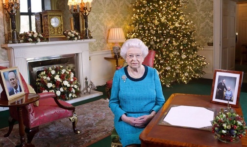 Regina Elizabeth a II-a i-a lăudat în discursul ei de Crăciun pe ”oamenii obişnuiţi care fac lucruri extraordinare” şi pe sportivii din delegaţia olimpică a Marii Britanii. VIDEO